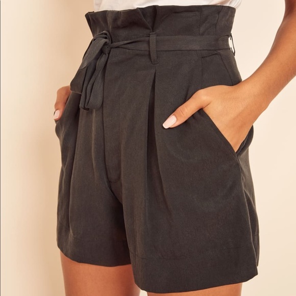 REFORMATION Castel Short- Size 6 Black - Picture 2 of 6